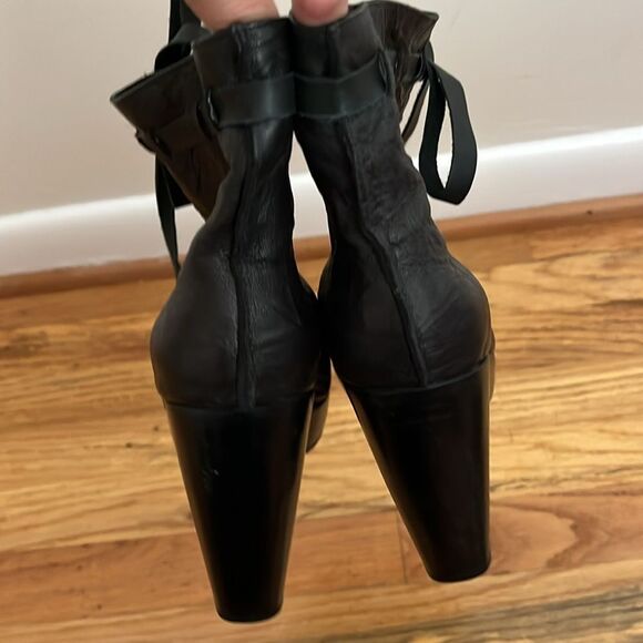 Salpy Madonna peep toe Black Women's Ankle Boots size 9 - Picture 6 of 9